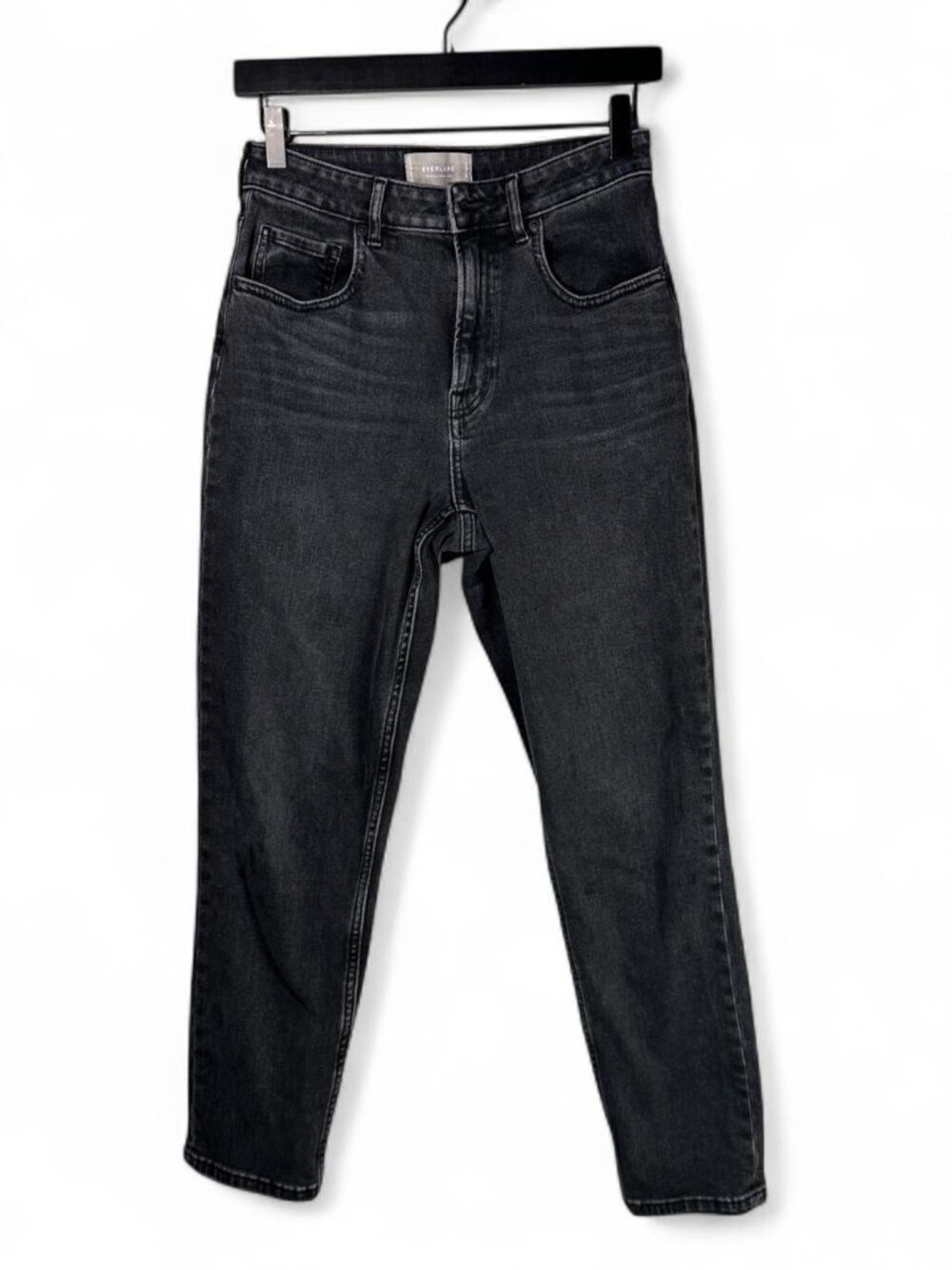 Everlane The Curvy Cheeky Jean in Washed Black
